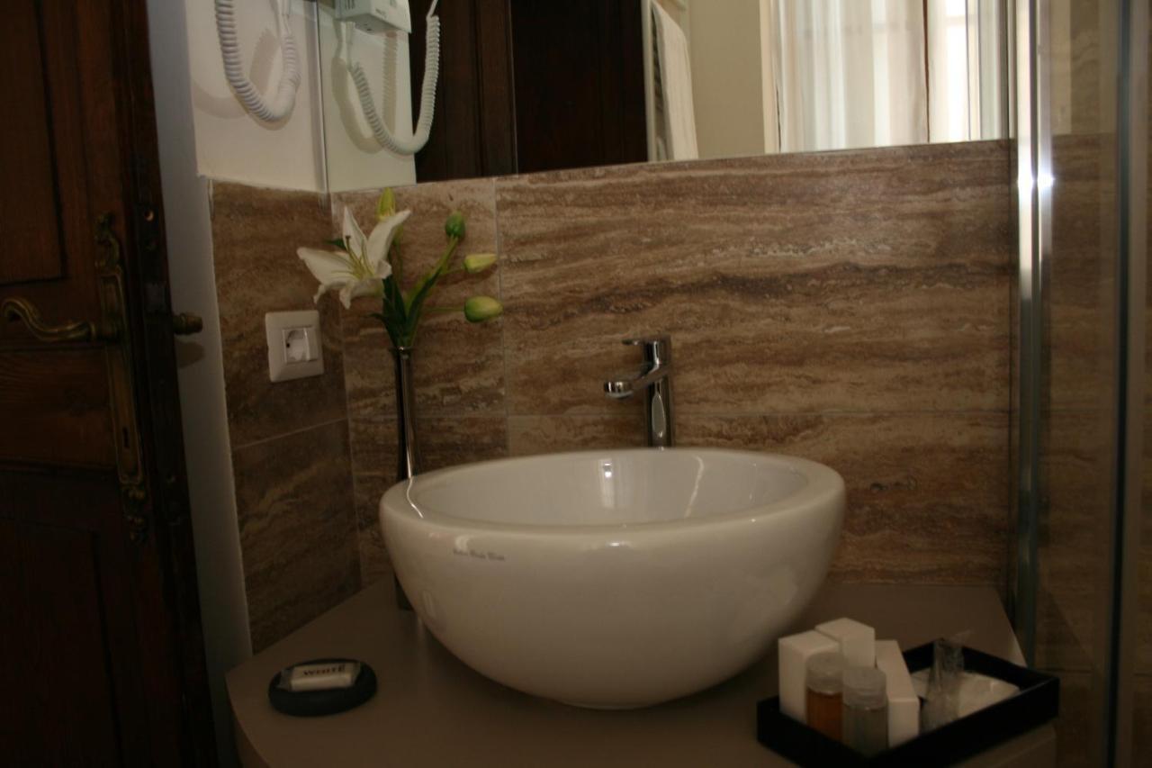 Hotel Antico Angelo - Residenza D'Epoca à Viterbe Extérieur photo